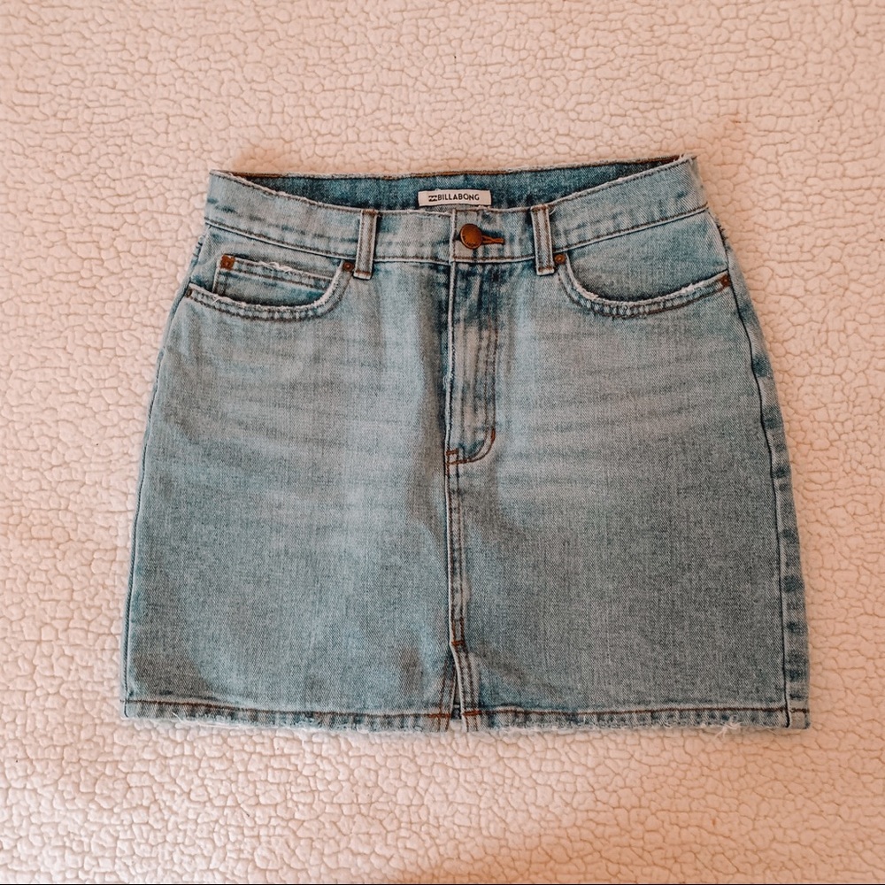 BILLABONG jean skirt